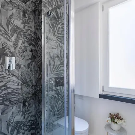 Διαμέρισμα Romac Trinity - 3bdr With Sauna & Jacuzzi In Campo De Fiori *
