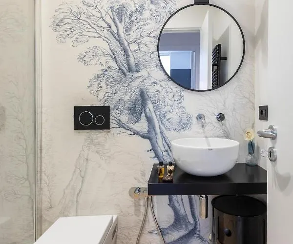 Romac Trinity - 3bdr With Sauna & Jacuzzi In Campo De Fiori דירה